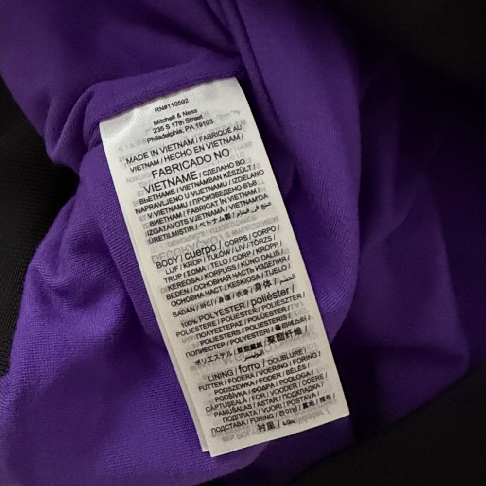 Mitchell & Ness Bomber Jacket - Picture 14 of 15